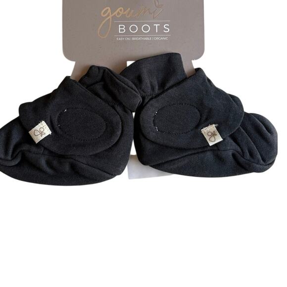Goumi Kids Soft Stay-On Baby Boots Infant Booties 6-12 Months Black NWT - Picture 1 of 1